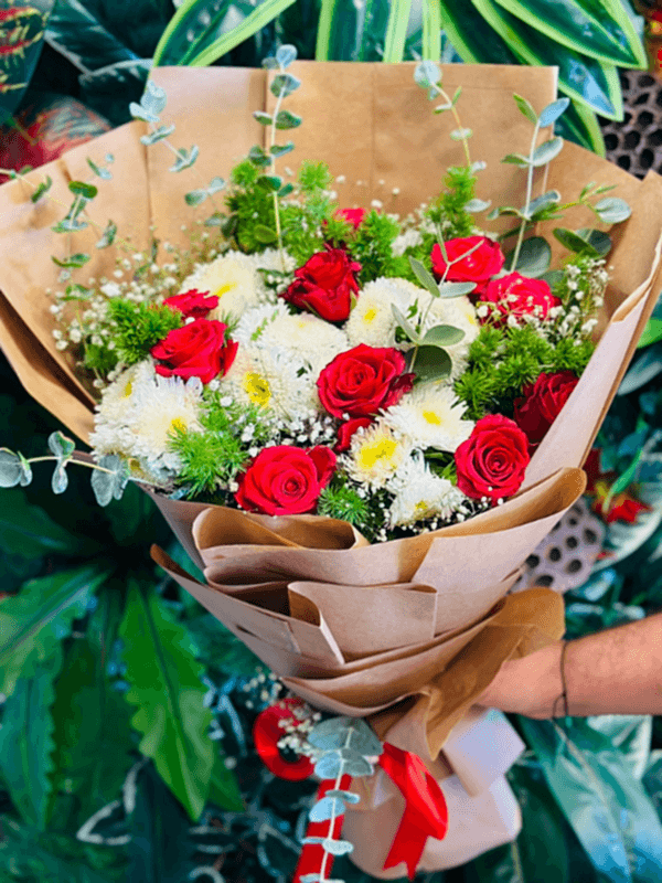  Gaziantep Çiçekler - 10 Gül Beyaz Papatya Buketi