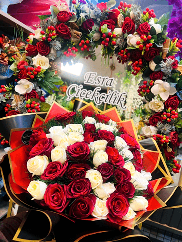  Gaziantep Çiçek Gönder - Kırmızı ve Beyaz Güller