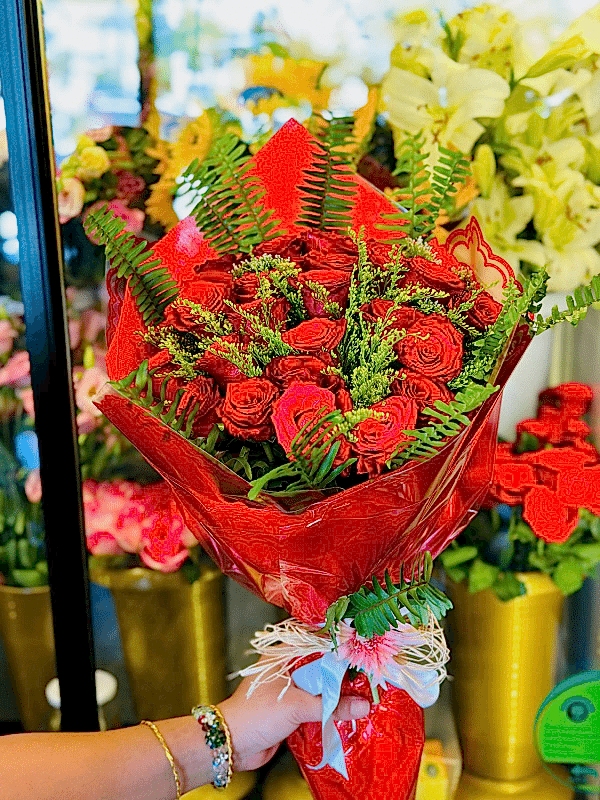  Gaziantep Florist - Roter Rosenstrauß vom 25.