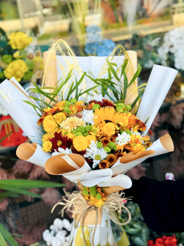  Gaziantep Çiçek Gönder - Kelebek Model Mevsim Buketi