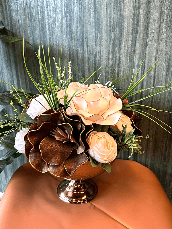 Gaziantep Çiçek Siparişi - Metal  Saksıda Yapay Eva Çiçeği