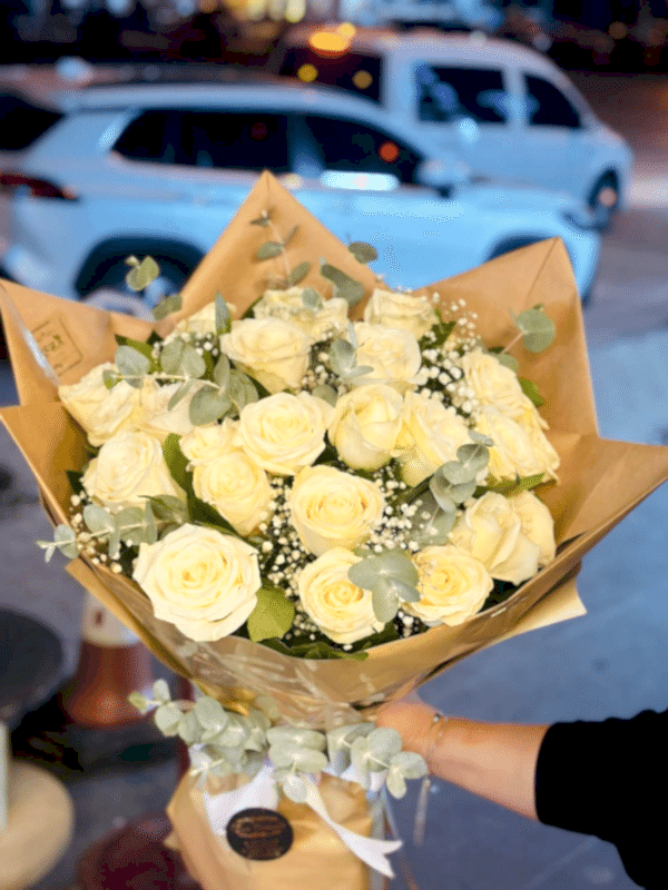 Gaziantep Çiçekler - 25 Adet  Canlı Beyaz Gül Buketi
