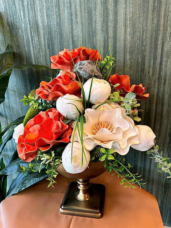  Gaziantep Çiçek Gönder - Metal  Vip Saksıda Tasarlanmış Yapay Çiçek