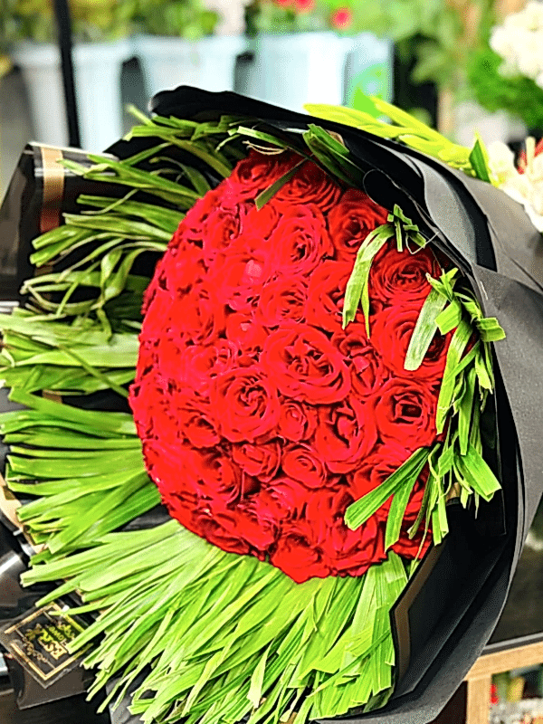 Gaziantep Çiçek Siparişi - 41 Li Kırmızı Canlı Gül Buketi