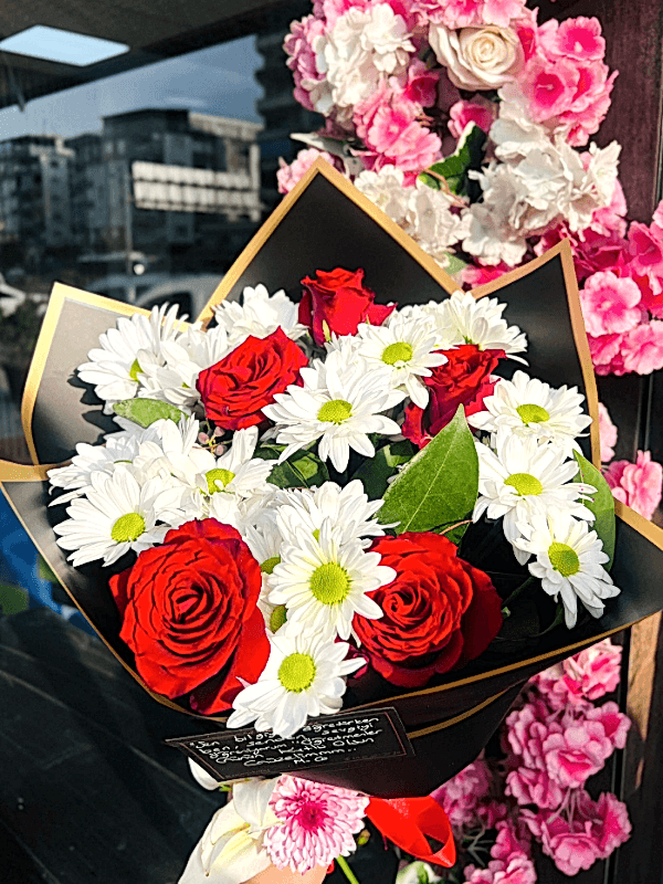  Gaziantep Çiçekçi - Kıymetlime Hazırlanmış