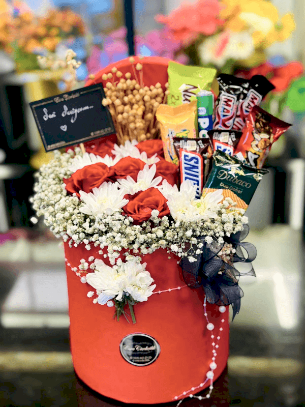  Gaziantep Çiçekçi - Kutuda Aşk