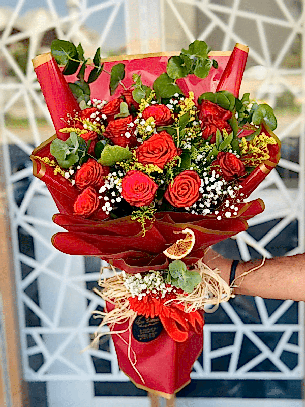  Gaziantep Çiçekçiler - 15 Li Kırmızı Gül Buketi 