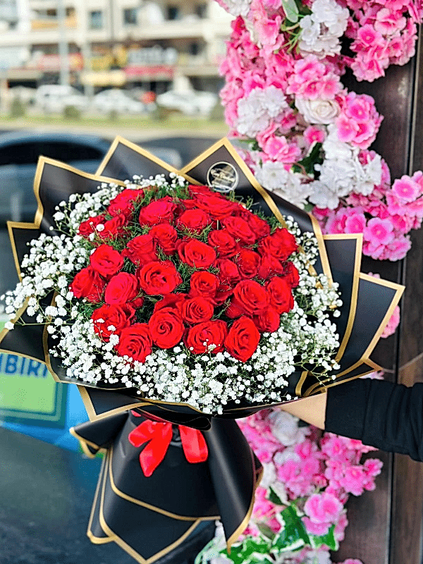  Gaziantep Çiçekler - 41 adet kırmızı canlı Gül Buketi 