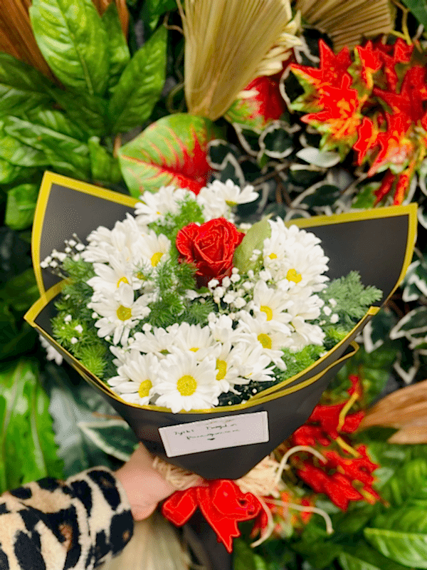  Gaziantep Çiçek Gönder - Papatya ve gül buketi