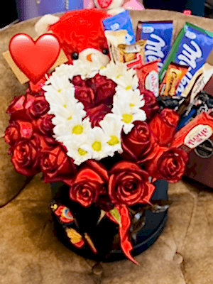  Gaziantep Çiçek Gönder - Sevdiğinin Baş Harfinde Harika Kutu