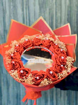  Gaziantep Çiçekler - Kırmızı Güllerle Tasarlanmış Aynalı Buket