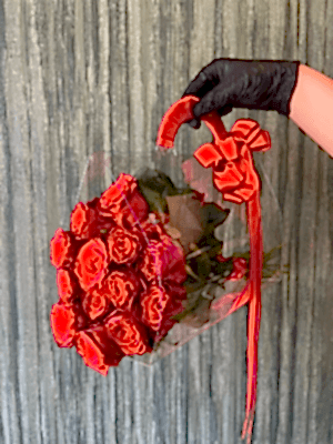  Gaziantep Çiçekçi - Şeffaf Çantada 15 Adet Canlı Gül